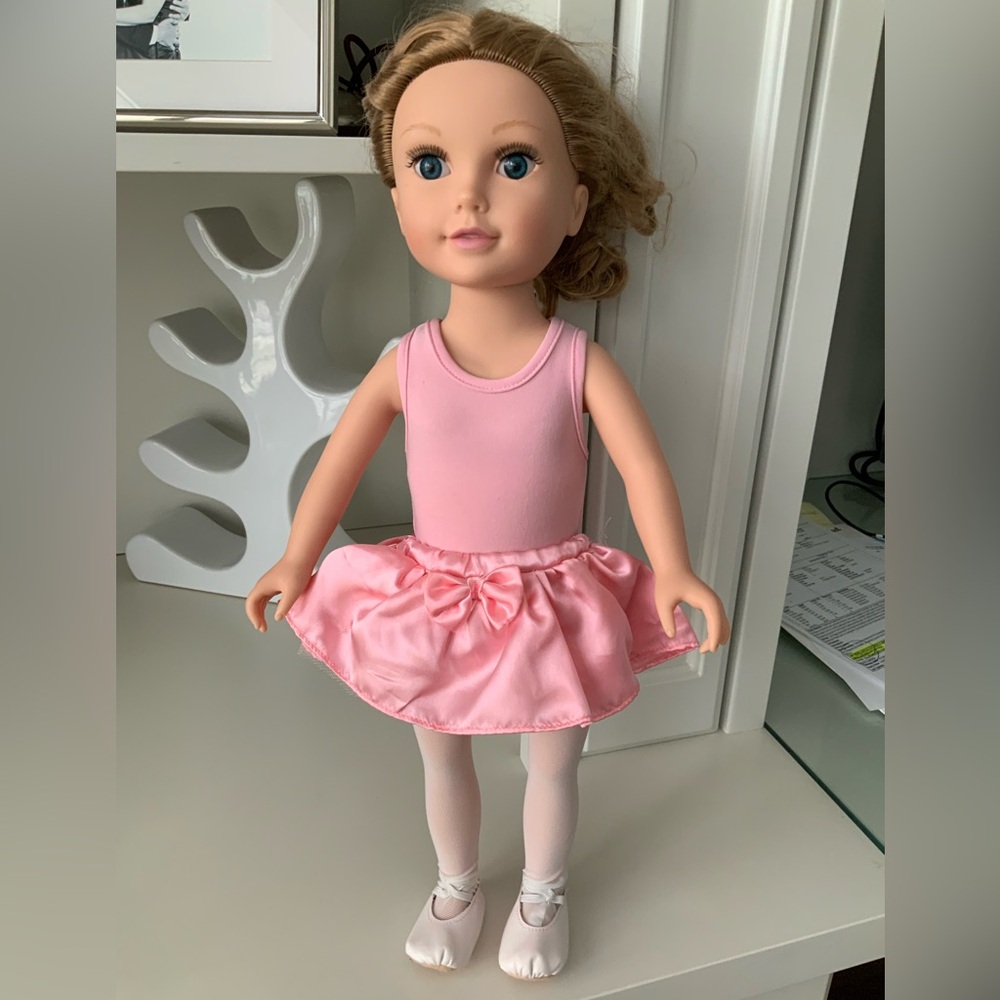 GEOFFREY JOURNEY GIRLS Ballerina Doll 18 Inch Fair Skin Blue Eyes Blonde Hair
